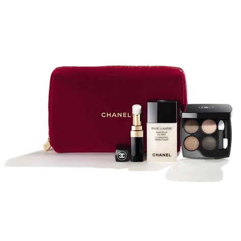 ensemble cadeau de sac de maquillage chanel|chanel beauty gift sets.